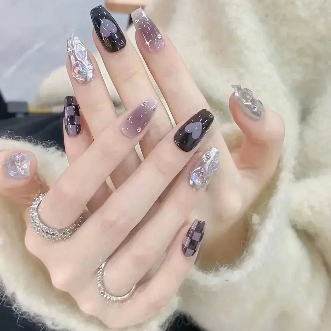 24Pcs Pearl Fake Nails