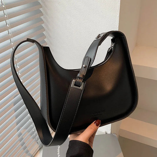 Vintage Half-moon Shoulder Bag