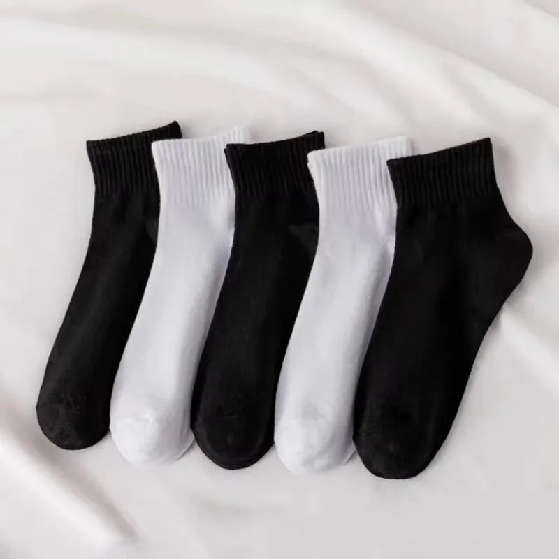 5 Pairs Of Men's Socks