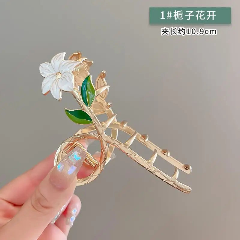 Fashion Flowers Hollow Metal Hair Claw