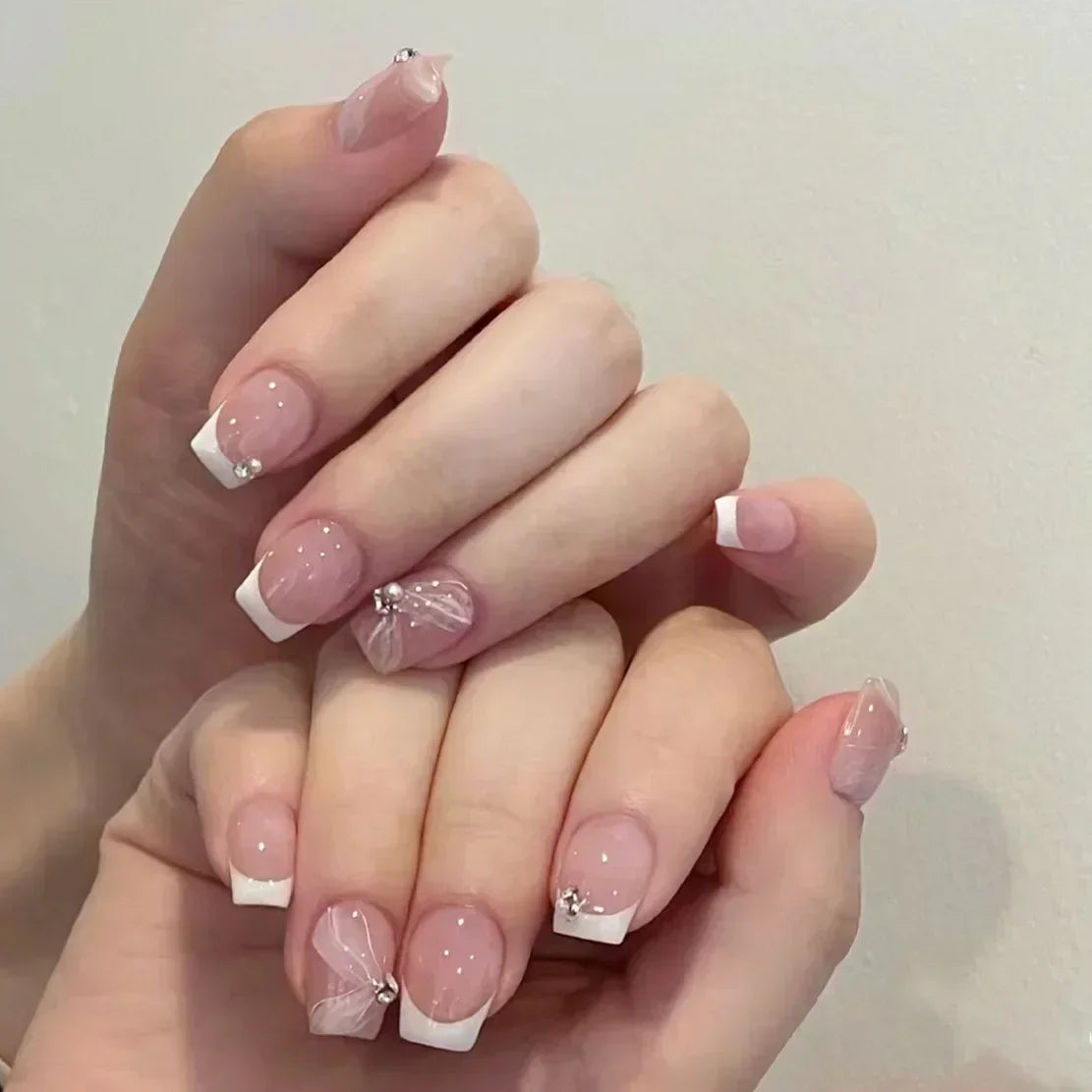 24Pcs Pearl Fake Nails