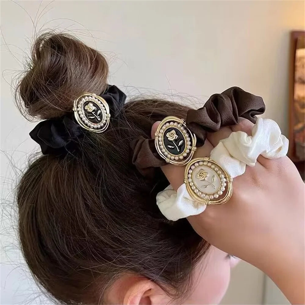 Luxury Brand Design Camellia Hair Tie