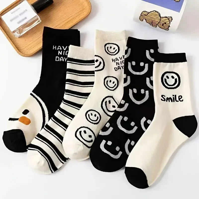 5/10 Pairs Happy Face Crew Socks