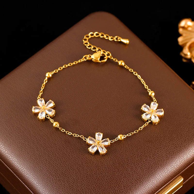 Stainless Steel Revolving Clover White Zircon Bracelet