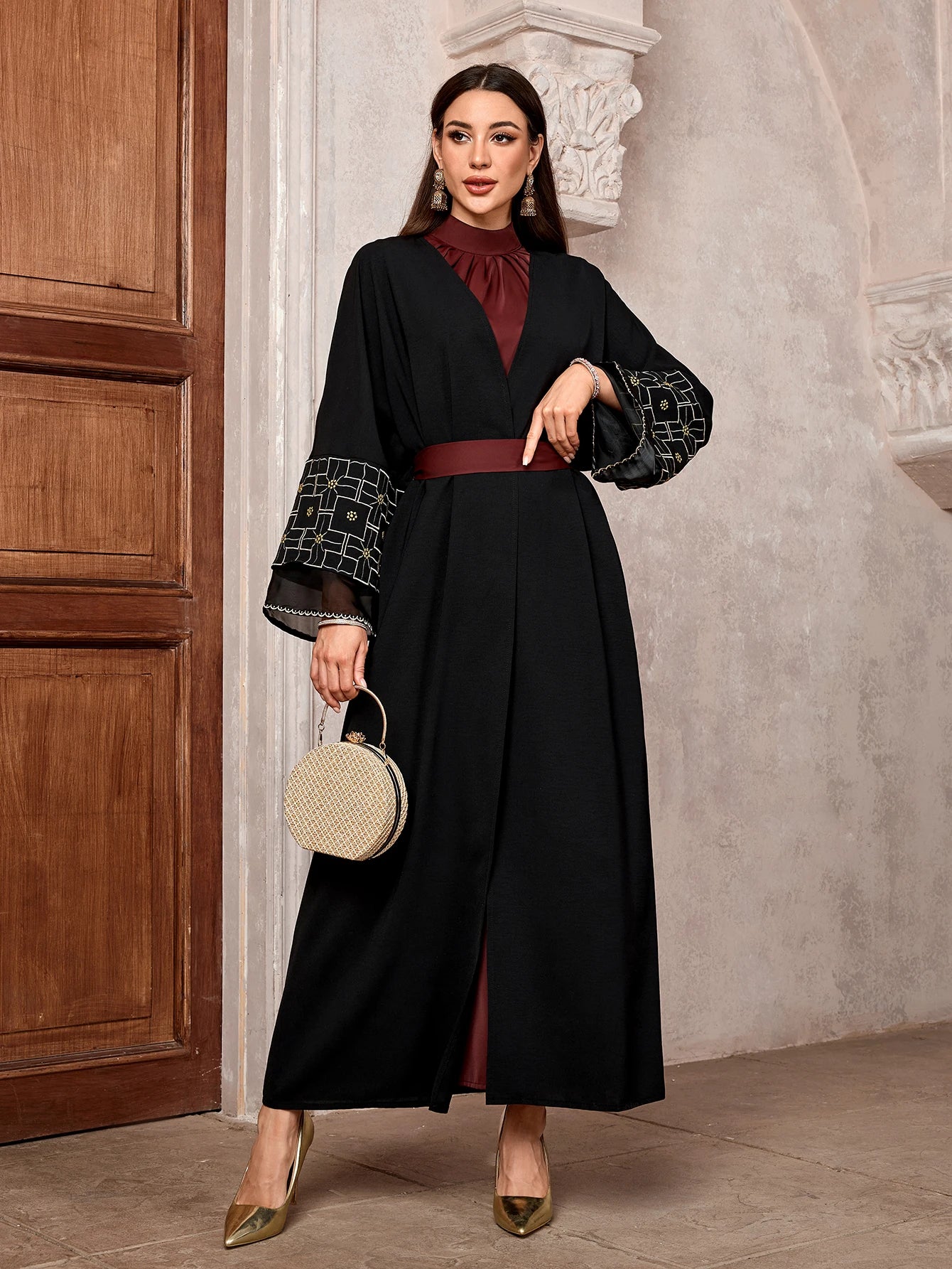 Long Robe Embroidery Abaya