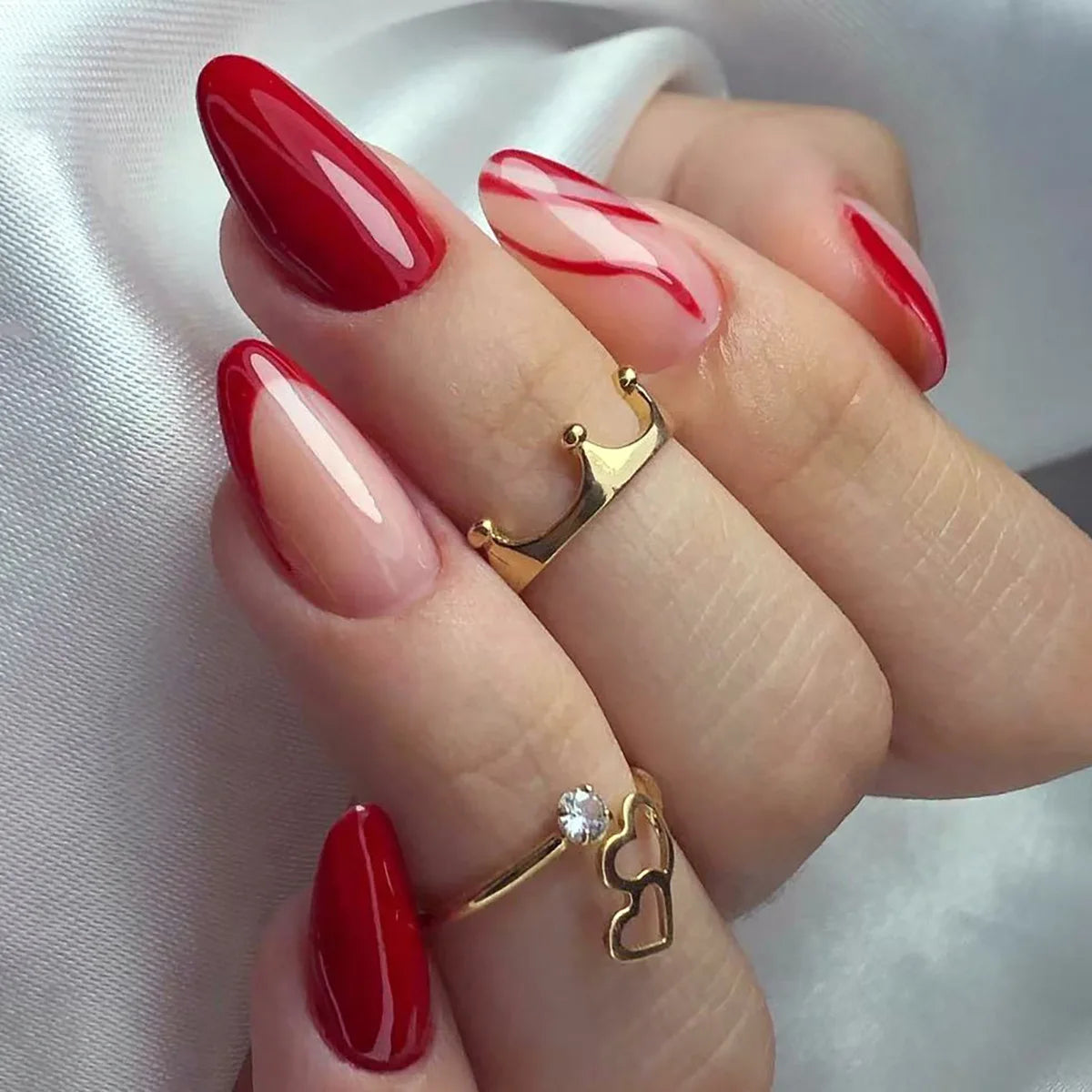 24Pcs  Red Fake Nail