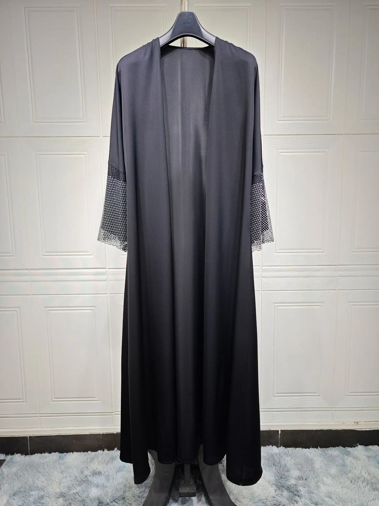 Trendy Abaya Net Sleeve