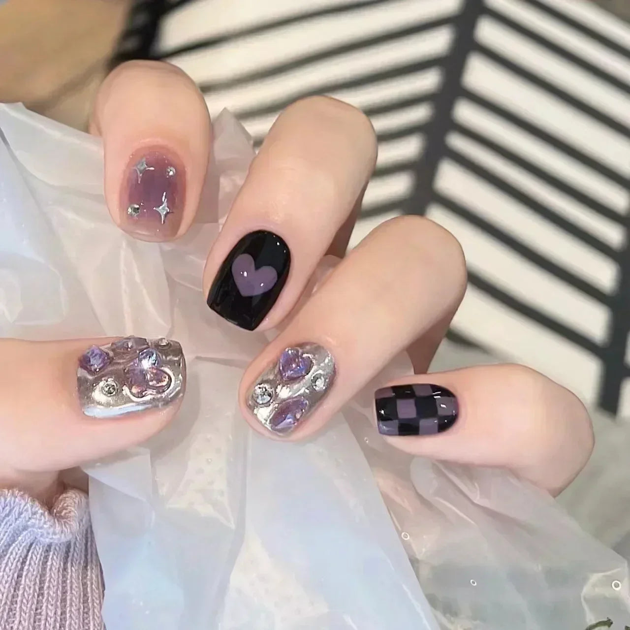 24Pcs Pearl Fake Nails