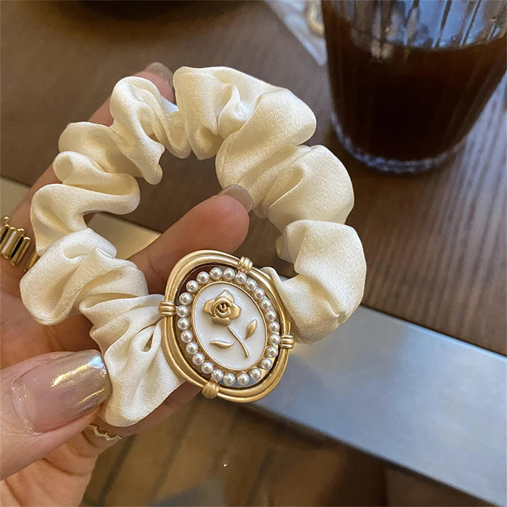 Luxury Brand Design Camellia Hair Tie