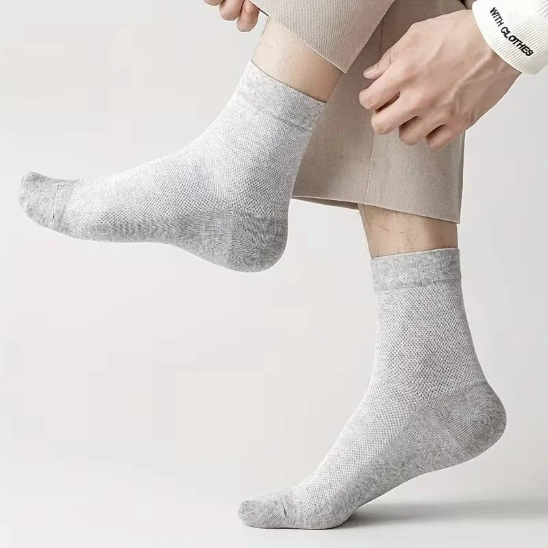 5 Pairs Of Men's Socks